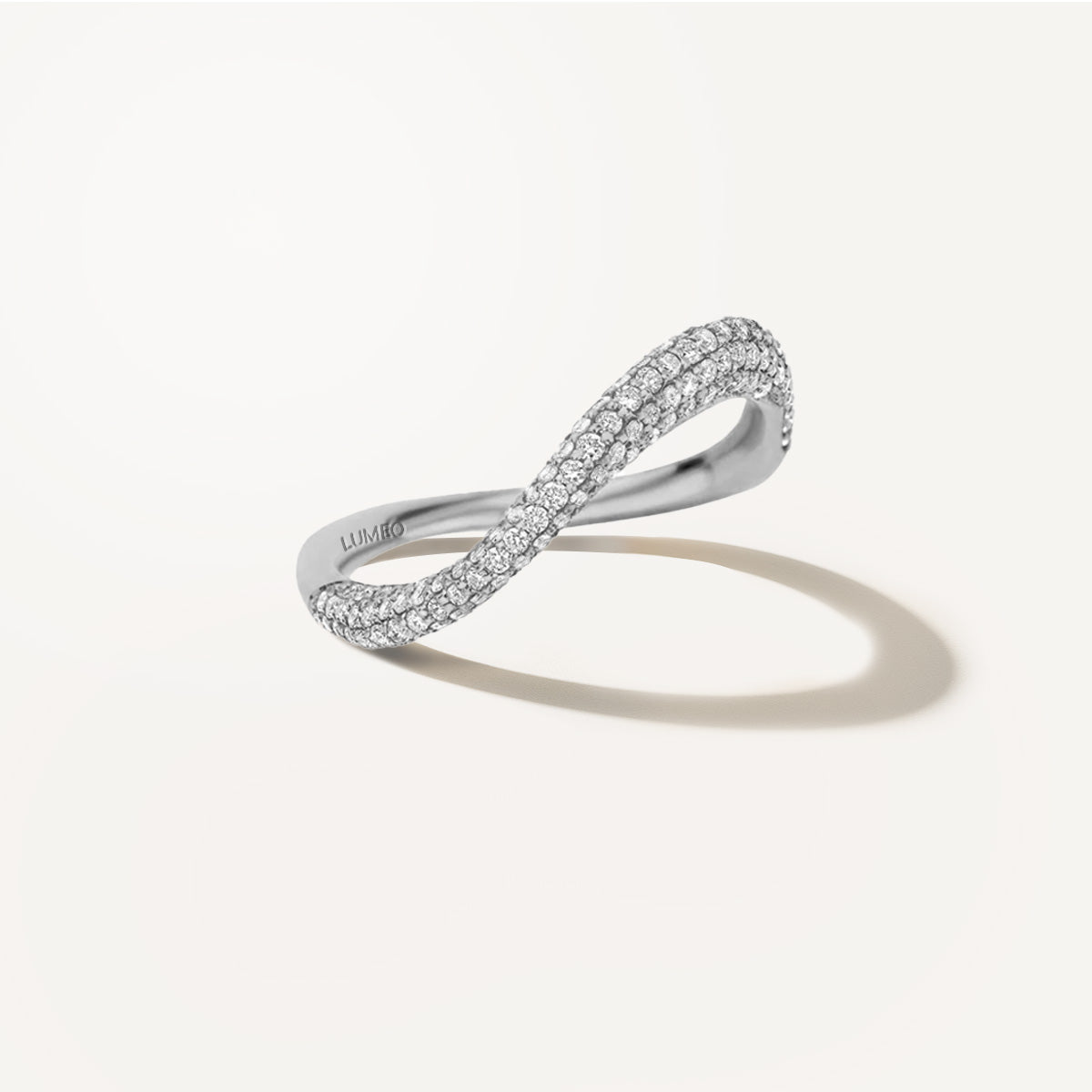 LUMEO Flow Ring in Platinum or White Gold