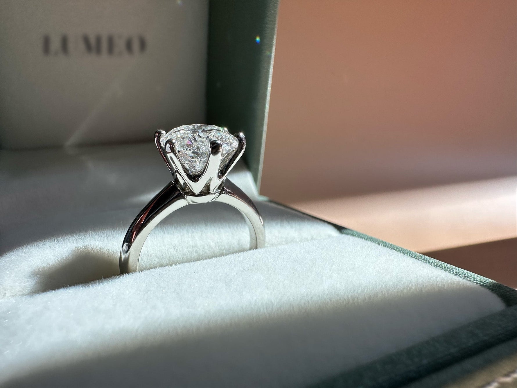 How to Design Your Own Engagement Ring: A Step-by-Step Guide