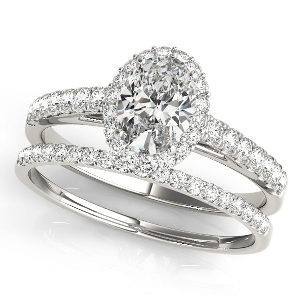 LUMEO Oval Halo Diamond Engagement Ring Set in Platinum 