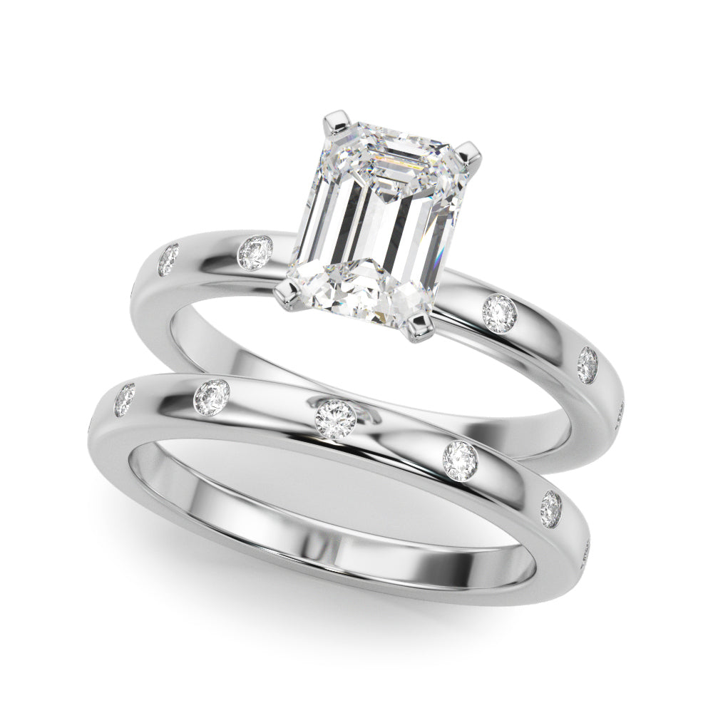 LUMEO Emerald Solitaire Diamond Engagement Ring Set in Platinum 
