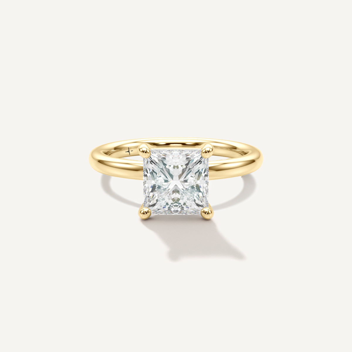 LUMEO Princess Classic Solitaire Diamond Engagement Ring with Plain Band Front View in 18k Solid Yellow Gold 