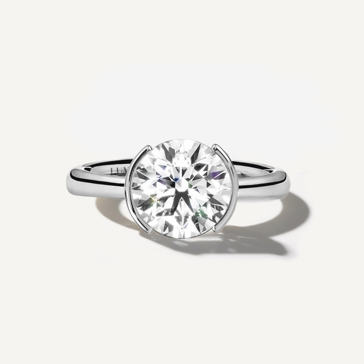 LUMEO The Blair Round Bezel Diamond Engagement Ring Front View in Platinum or 18k Solid White Gold 