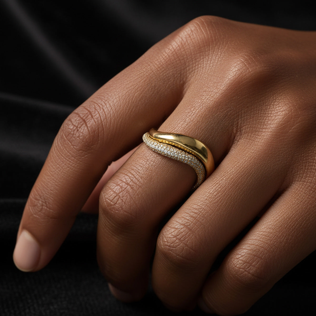 LUMEO Oriane Plain Ring in 18k Solid Yellow Gold on hand