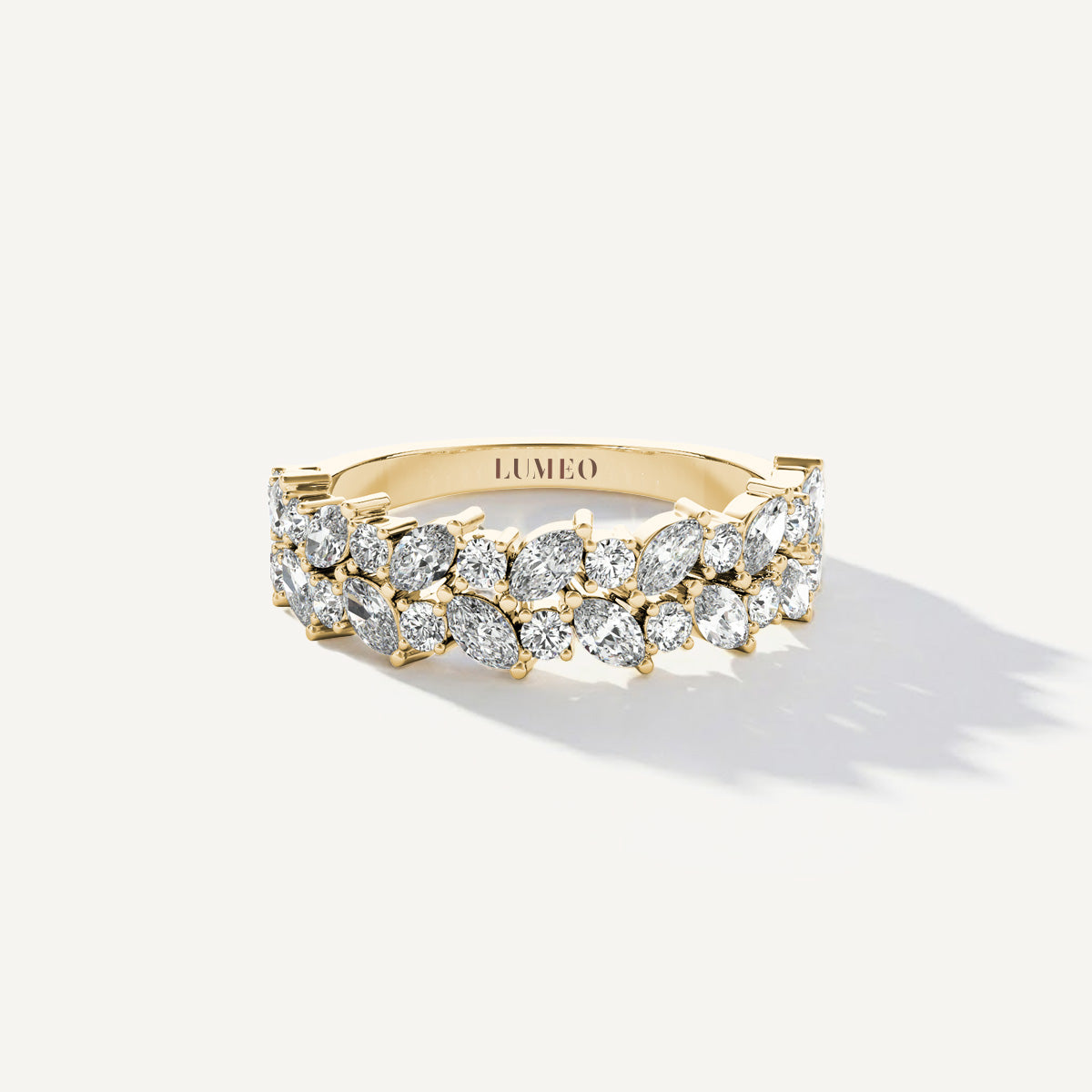 LUMEO Priscilla Double Diamond Ring 360 video in 18k yellow gold 